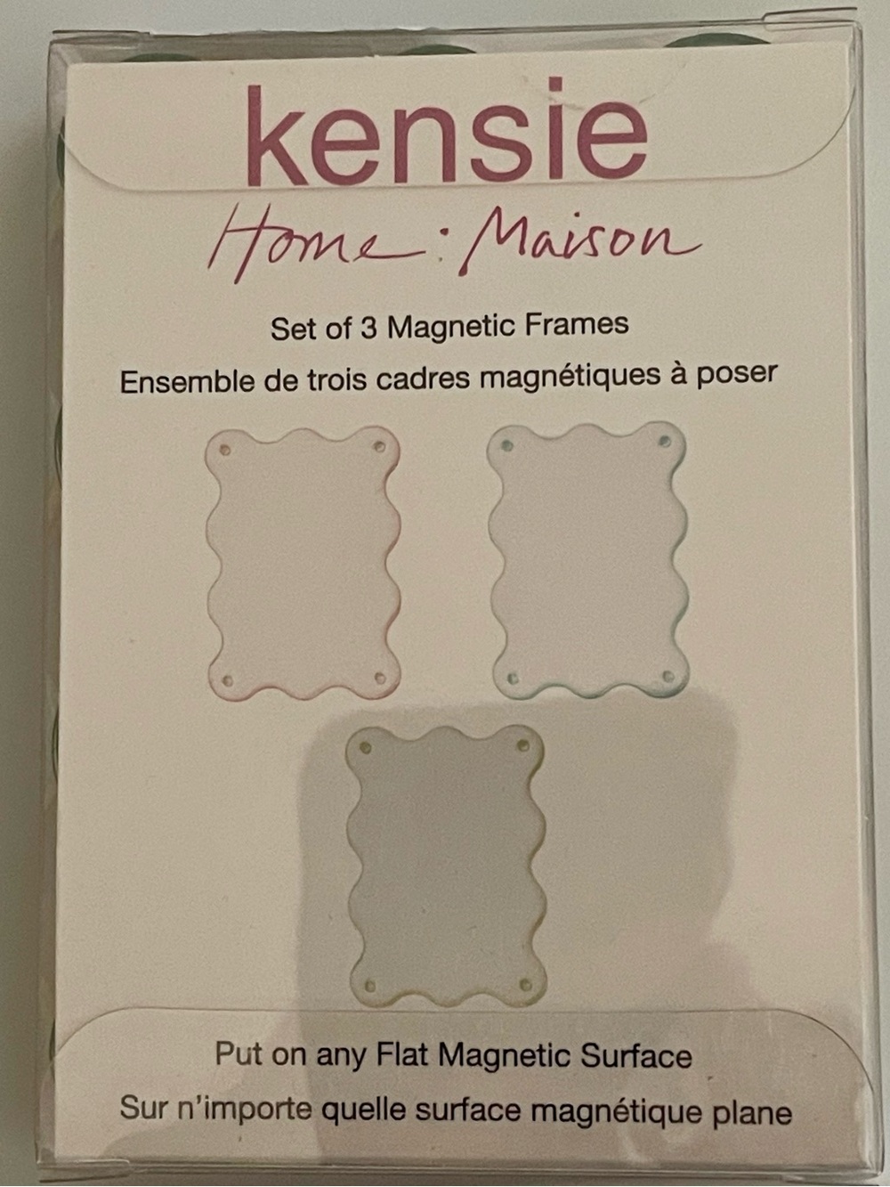 Kensie Pink Scalloped Magnetic Photo Frames Set - Picture 3 of 3